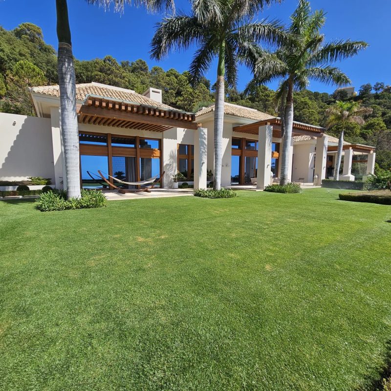 128b76f5-94d7-47dd-9d15-a076d77be024